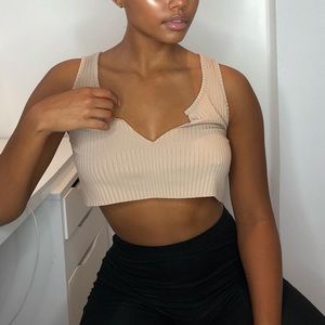 Ribbed nude crop top